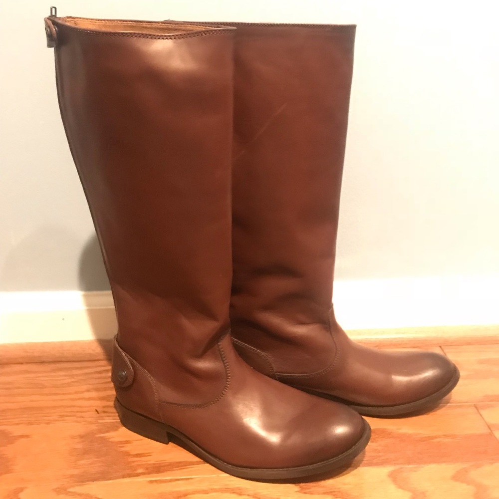 Beautiful Barely Worn Frye Boots